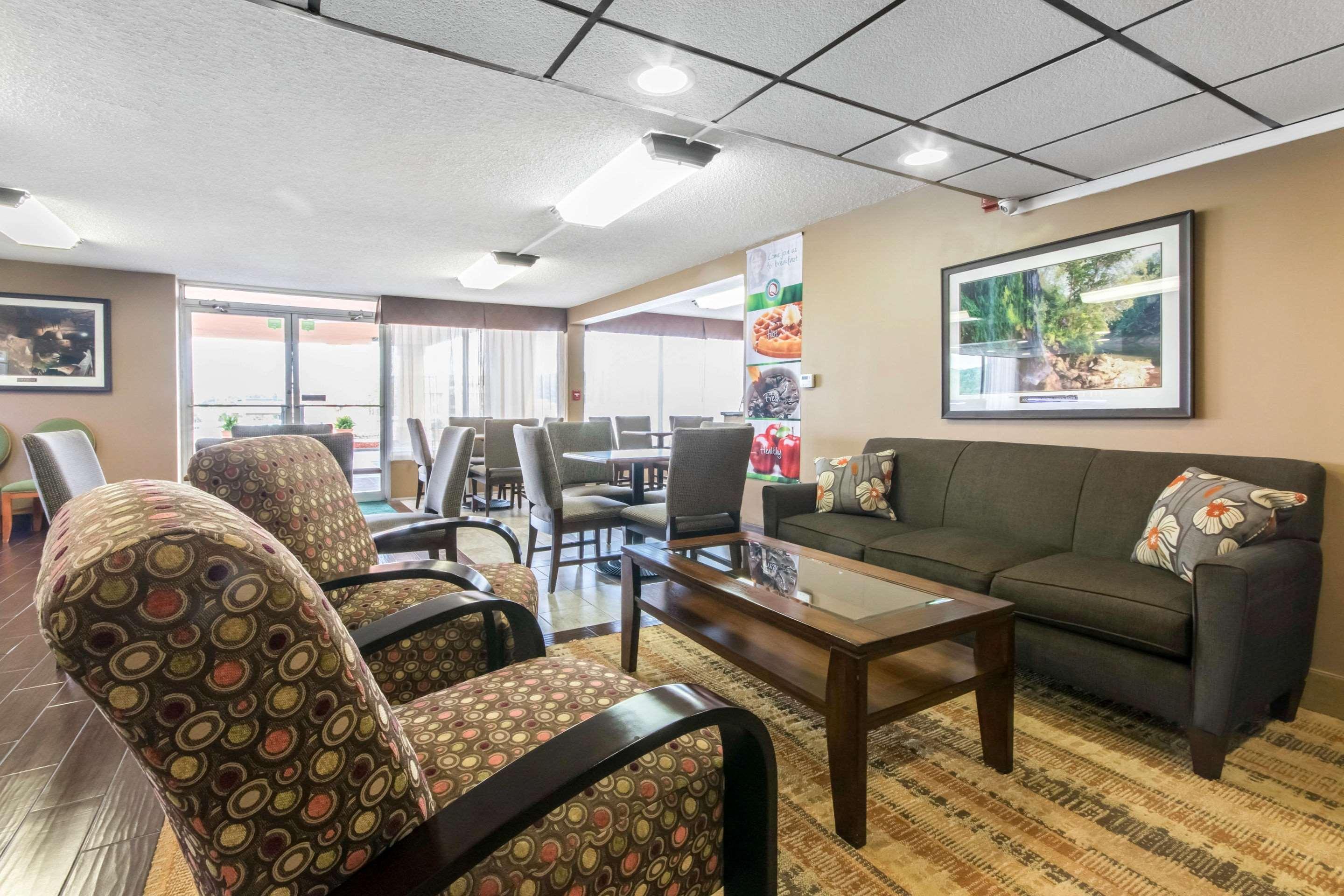 Quality Inn & Suites Horse Cave Exterior foto